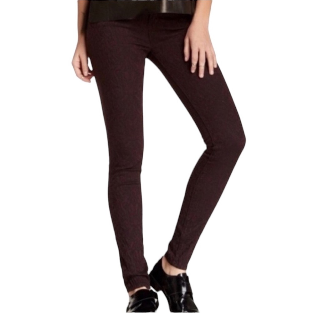 Vince High Rise Dark Raisin Skinny Jegging Jeans Zipper Bottom 28